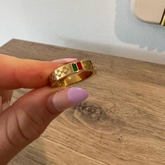 Gucci Ring Logo Icon Yellow Gold Band Size 6 Women’s Style Sold Out Online! Ring Size 6 Thin Gold Band Logo Icon Originally 1,050 From Gucci! Like Brand New! Comment Below With Questions Gucci Ring Women, Gucci Ring, Ring Logo, Gucci Rings, Gucci Jewelry, Band Logo, Gold Rings Fashion, Rings Fashion, Logo Icon