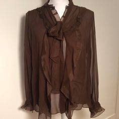 Oscar De La Renta Stunning Brown Blouse Size 10 Brown Blouse, Top Blouse, Blouses, Size 10, Womens Tops, 10 Things, Women Shopping, Color, Oscar De La Renta