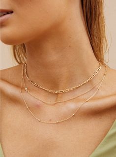 Elkie Dainty Necklace Set | Princess Polly Necklace Set Gold, Gold Necklace Simple, Horn Necklace, Diamond Solitaire Necklace, Gold Necklace Set, Solitaire Necklaces, Gold Necklace Designs, Gold Choker, Necklace Online