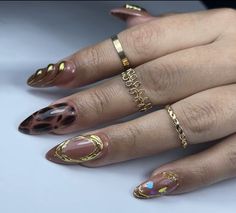 Unique Acrylic Nail Designs, Ombre Nail Art Designs, Retro Nails, Nail Art Techniques, Edgy Nails, Nail Art Ombre, Unique Acrylic Nails, Dope Nails