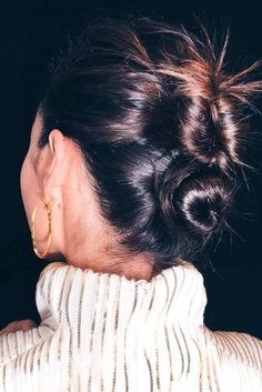 Easy Updos For Long Hair, Camila Morrone, Easy Updos, Good Hair Day, Kate Moss, Aesthetic Hair, Hair Dos, Hair Day, Hair Updos