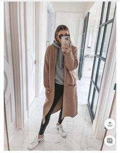 Tan Coat Outfit, Outfit Ideas Winter Casual, Coatigan Outfit, Oversized Coat Outfit, Long Jacket Outfit, Trench Coat Outfit Winter, Peacoat Outfit