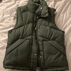 Ae Vest Size Small Army Green Color Nwt Green Vest Outerwear For Fall, Trendy Green Winter Vest, Trendy Green Vest For Fall, Casual Green Vest Outerwear, Trendy Green Vest Outerwear, Trendy Vest Outerwear, Trendy Cold Weather Vest Outerwear, Trendy Cold Weather Vest, Trendy Vest For Cold Weather