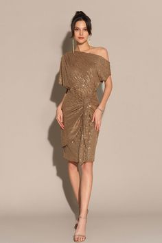 Shimmer and shine in this short sleeve sequined party dress. The asymmetric off-shoulder design creates a trendy and bold look. The bodycon silhouette hugs your curves beautifully, making you feel confident and elegant. Perfect for parties and special occasions, this dress will make you the center of attention.Material : 90%Polyester+10%ElastaneElasticity : MediumSku : CL2463A23*Package : 1*DressCare instructions:Do Not Bleach.Separate dark colors.Iron Low Heat.