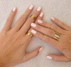 White Nail Art, Knuckle Ring, Ringe Gold, Summer Nails Colors, Rings Gold, Knuckle Rings, Ring Stacking