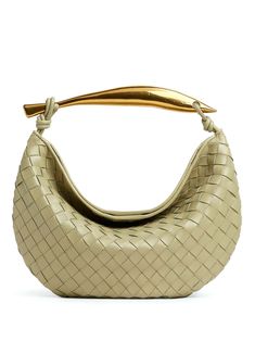 Bottega Bag, Minimalistic Fashion, Eco Bags, Winter 23, Handbag Patterns, Black Shop, Classic Bags, Matcha Latte, Bag Trends