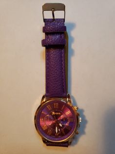 Product description:Style: CasualMovement: QuartzDial diameter: 40MMDial thickness: 7MMCase Material: AlloyMirror material: glassLength of strap: 225MMStrap width: 20MMAmazing looking watch.Precision movement.Solid stainless steel back cover. Includes Watch Stand and Bag Purple Lady, Watch Stand, Christian Messages, Local Design, Ladies Watch, Geneva, Inspirational Gifts, Back Cover, Leather Watch