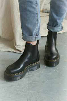 Dr Martens Platform Chelsea Boots, Platform Boots Outfit, Dr Martens Chelsea Boots, Dr Martens Chelsea, Dr Martens Platform, Dr Martens Outfit, Black Dr Martens, Platform Chelsea Boots, Mens Casual Outfits Summer