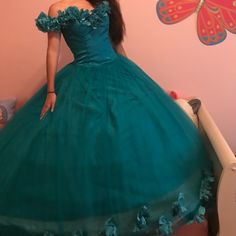 Brand New, Never Worn! Turquoise Elegant Party Evening Dress, Elegant Turquoise Prom Dress, Blue Ruffled Ball Gown For Evening, Elegant Turquoise Evening Dress, Elegant Turquoise Cocktail Dress, Bluish Green, Quinceanera Dresses, Quinceanera, Blue Black