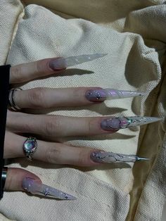 Siren Inspired Nails, Siren Nails Dark, Siren Nails, Nails Diamonds, Sharp Nails, Wow Nails, Drip Nails, Goth Nails, Grunge Nails