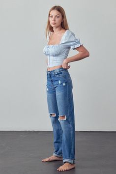 High Waist Ripped Straight Jeans- 100% Cotton - Non-Stretch Denim- High Rise- Zipper Fly Closure- Ripped, Destroyed- Pocket- Imported, Designed In USASize 3- Waist 29 1/2"- Hip 38"- Front Rise 10 1/2"- Leg Opening 15 3/4"- Inseam 32 1/2"Model wears size 3, height 5'9" Style: Casual Print / Pattern: Medium Wash Denim Silhouette: Straight Fit: High Rise, Relaxed Embellishment: Knee Distress Neck Line: N/A Sleeve: N/A Length: Long Closure: Button Closure Lining: No Fabric Contents: 100% Cotton Non- Straight Ankle Jeans, Pants Gift, Styling Ideas, Pullover Jacket, Ankle Jeans, Sweaters Oversized, Fashion Outfit, Sheer Fabrics, Print Pattern