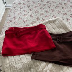 Red And Chocolate Brown Express Mini Skirt With Built In Shorts. Vintage Style - Never Worn! Red Shorts With Belt Loops, Red Bottoms With Belt Loops And Short Length, High Waist Red Shorts For Fall, Chic Red Skort For Fall, Fitted Red Shorts For Fall, Trendy Red Mini Length Bottoms, Trendy Red Mini Bottoms, Chic Red Skort, Chic Stretch Red Shorts