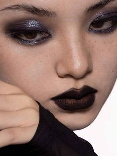 Whimsical Eye Makeup, Black Lipstick Makeup Looks, Natural Goth Makeup, Casual Goth Makeup, Glossy Eyes, Alternative Makeup, Image Swag