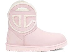 Buy and sell StockX Verified UGG shoes on StockX including the UGG x Telfar Logo Mini Pink and thousands of other sneakers with price data and release dates. Luxury Classic Pink Sneakers, Luxury Classic Pink Heels, Pink Ugg Boots Ugg, Ugg And Telfar Tote Bag, Telfar X Ugg, Telfar Logo, Pink Suede Boots, Ugg Sneakers, Western Outfits Men