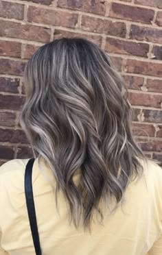 Side Swept Bangs Long Hair, Gray Highlights Brown Hair, Blonde Hightlights, Blended Highlights, Grey Blending, Baby Highlights, Partial Highlights, Ash Blonde Hair Colour, Ash Hair Color