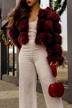 Fancy Winter Party Outfit, Winter Bday Party Outfit, Christmas Dress Up Ideas Holiday Parties, Black Christmas Outfit Classy, Christmas Party Dress 2022, Outfit For Winter Party, Christmas Party Outfits Cocktail, Outfits For Holiday Parties, Holiday Party Outfit 2022