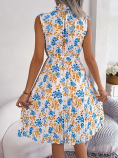 Elegant Floral Cinched Pleated Dress - Royal Blue,XL White Pleated Summer Dress, Casual A-line Maxi Dress With Smocked Back, Pleated Sundress For Day Out, Casual Pleated Midi Dress For Vacation, Casual Floral Dress With Smocked Bodice For Beach, Chic Summer Floral Print Pleated Dress, Flowy Pleated Summer Midi Dress, Flowy Pleated Midi Dress Casual, Spring Vacation Pleated Sundress