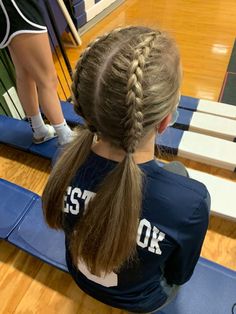 Indoor Track Hairstyles, Hairstyles For Volleyball, Running Hair, Running Hairstyles, Volleyball Hair, Sports Hair, Preppy Hairstyles, Track Meet