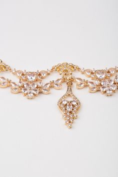 Feminine Crystal Jewelry For Parties, Elegant Gold Rhinestone Necklace For Formal Occasions, Vintage Rose Gold Jewelry For Evening, Rose Gold Vintage Jewelry For Evening, Elegant Rose Gold Rhinestone Necklace For Wedding, Elegant Gold Bridal Choker Necklace, Elegant Jeweled Gold-plated Necklaces, Elegant Jeweled Gold Plated Necklaces, Feminine Wedding Jewelry Choker