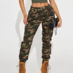 Never Worn. High Waisted Good Stretch In The Waist Trendy Camouflage Cargo Pants For Spring, Spring Camouflage High-waisted Cargo Pants, Camouflage Pants With Elastic Waistband For Spring, Spring High Waist Camouflage Cargo Pants, Camouflage Bottoms With Elastic Waistband For Spring, Trendy Camouflage Bottoms For Spring, Spring Camouflage High-waisted Pants, Spring Fitted Camouflage Bottoms, Trendy Fitted Camouflage Bottoms