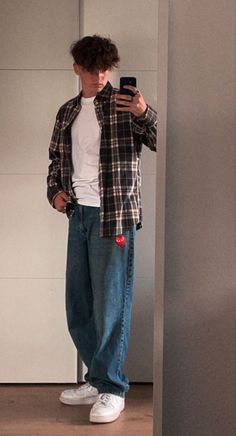 Guy Fits, Flannel Outfits, Baggy Clothes, Guys Clothing Styles, Mens Outfit Inspiration