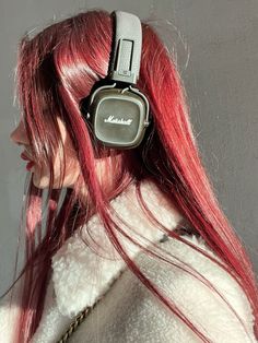 #marshall#redhair#color #dark #sun #women #cutehairstyle#hairstyles#music Красные волосы Dark Red Hair Color, Hair Motivation, Dark Sun, Red Hair Inspo, Hair Color Underneath, Dark Red Hair, Luscious Hair, Magic Hair, Pretty Hair Color