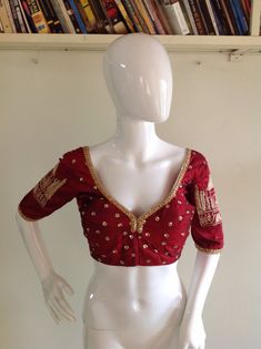 Maroon red pure raw silk blouse with gorgeous Tajmahal embroidery on the sleeves and all over sequin embroidery. Custom fitted. -Measurements sheet will be sent to you once you order( Standard sizing also available) -Custom colors available -Work on front, back and sleeves. Please convo me if you're have any specific requirements. This blouse can be done with or without the bust cup inserts . The blouse is fully lined is cotton. Usual turn around time is 1-2 weeks, but we may be able to accomoda Embroidery Custom, Raw Silk Blouse, Multicolor Sequins, Sequin Blouse, Sequin Embroidery, Velvet Blouses, Maroon Red, Sequins Embroidery, Embroidery Blouse