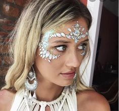 Hair With Gems, Halloween Makeup Sugar Skull, Jewelled Headpiece, Brown Eyes Pop, Coachella Inspiration, Man Face, Glamour Uk