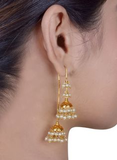 Pure 18 carat Solid Gold Jhumka Earring Gold Plating Silver Hanging Earrings Gold Weight- 8.5 Gram Gross Weight- 11.5 grams 18 ct gold Threader double Jhumka Earrings, Gold Chain Threader with Tiny 2 Jhumki pearl hanging, Screw open hanging Earrings, Gold Jhumka Earring Indian Earring, Indian Wedding Earring 18 Carat gold with certificate. All of our pieces are strong and durable and made with care. Post by fast shipping, delivered with in a week. Gold Jhumka Earrings, Perhiasan India, Gold Earrings Models, Indian Jewellery Design Earrings, Gold Bride Jewelry, Bangles Jewelry Designs, Gold Bangles Design, Gold Jewelry Simple, Bridal Gold Jewellery Designs