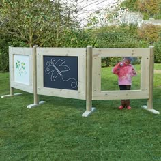 Outdoor Art Easel, Backyard Kids Play Area, Outdoor Education