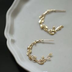 Sterling Gold Leaf Hoop Earrings Amazing Gift For Valentine Gift , Gift Item For Your Specials To Make Them Feel Special Gift For Valentine, Laurel Leaf, Wedding Accessories Jewelry, Olive Leaf, Gold Gift, Delicate Earrings, Valentine Gift, Silver Material