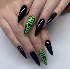 Purple Green Black Nails, Black And Green Nails, Frankenstein Nails, Manicure Designs, Witchy Nails