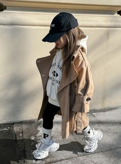 Kids Style Outfits, Kid Fashion Girl, Girls Outfits Kids, Kids Outfit Ideas, Kids Winter Outfits, Girls Fall Outfits, Kid Fashion