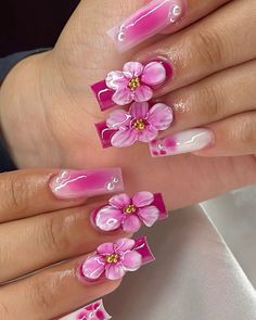 @nailzbyjazmin on IG Besame Mucho Nails, Square Nails Flowers, Peony Nails, Nail Flower Designs, Bow Nail Designs, Nail Flower, Nails Flowers