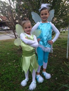 Tinker Bell And Periwinkle Costumes, Sisters Halloween Costumes Kids, Tinkerbell Sister, Periwinkle Fairy Costume, Tinker Bell And Periwinkle, Sisters Halloween Costumes, Sibling Costumes, Halloween Costumes Kids