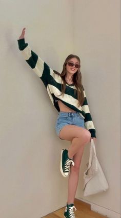 Green Converse Outfit, Blue Converse Outfit, Beauty Outfits, Spring Basics, Outfit Ideas 2024, Outfits With Converse, Outfits 2023, Wardrobe Outfits