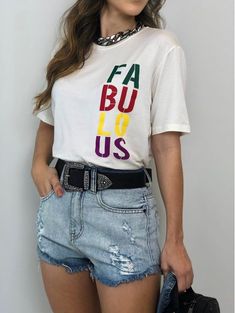 T-shirt Fabulous Design Jersey, Model Pose, Shirt Design Inspiration, Tee Shirt Designs, Tshirt Outfits, T Shirt Diy, Love T Shirt, T Shirts With Sayings, Personalized T Shirts