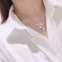 Highlight: Wear Two Ways as Pendant and Brooch Product Information OriginJapan MaterialAkoya Pearl, 18k Gold, and Natural Diamonds DimensionsSize Approx. 4.0 x 1.8 cm Pearl Shaped: Round Size: 4-8 mm Quality: AAA Nacre: Very Thick Color: White Luster: Aurora Accessories Metal: 3.9 g of 18k White Gold Other: 0.59 ct of SI Quality Natural Diamonds Exclude Chain Luxury Formal Necklace With Brooch, Crystal Brooch For Wedding Jewelry, Crystal Brooch For Wedding, Elegant Jewelry Brooch, Luxury Wedding Brooch Jewelry, Elegant Anniversary Brooch Jewelry, Luxury Diamond White Brooch Jewelry, Luxury Diamond White Brooch, Fine Jewelry Necklaces With Brooch For Anniversary