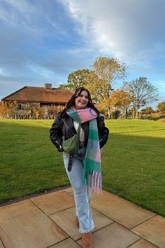 Brown Uggs Outfit, Chunky Scarf Outfit, Brown Uggs, Mid Size Fashion