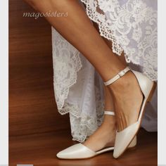 I Purchased These Flats On Etsy For My Wedding And They Are Just A Touch Too Big. They Have Never Been Worn And Are Still In Original Packaging. The Etsy Seller Doesn’t Allow Returns So I Would Love For Someone Else To Enjoy Them! They Are Handmade In Greece And Are Super High Quality Material. A Classic And Timeless Style! Classic Wedding Shoes With Ankle Strap, Elegant White Flat Heel Wedding Shoes, Elegant Flat Heel Wedding Shoes For Bride, Classic Fitted Wedding Shoes With Ankle Strap, Elegant White Flat Wedding Shoes, Classic White Closed Toe Wedding Shoes, White Flat Heel Bridesmaid Wedding Shoes, Elegant Flat Heel Bridesmaid Wedding Shoes, White Flat Heel Wedding Shoes For Bridesmaids