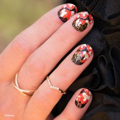 These Wickedly Cool Disney Jamberry Nail Wraps Are Perfect for Halloween and Any Season. | Queen of Hearts + Alice in Wonderland nail art | [ http://di.sn/60008DmN0 ] Disney Manicures, Alice In Wonderland Nails, Cool Disney, Queen Of Hearts Alice, Disney Nail, Disney Queens, Painting The Roses Red, Evil Queens, Disney Items