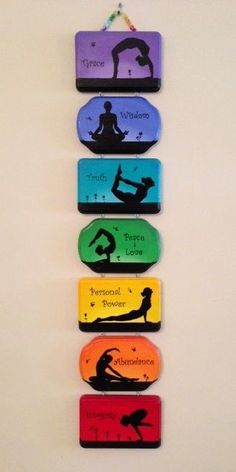 Acrylic Painting For Beginners Chakra Decor, Art Chakra, Yoga Kunst, Arte Yoga, Yoga Studio Design, Chakra Art, Sup Yoga, Yoga Iyengar, Chakra Yoga