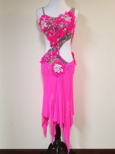 Caliente' Pink Fitted Gown For Costume Party, Fitted Pink Gown For Costume Party, Pink Ruffled Gown For Fancy Dress, Pink Fitted Gown With Ruffles, Fitted Pink Gown With Ruffles, Pink Fitted Gown For Fancy Dress, Pink Sleeveless Gown For Fancy Dress, Pink Fitted Dance Dress, Pink Fitted Dress For Dance