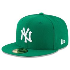 Official New York Yankees Fall Collection Gear, Yankees Fall Hoodies, Sweaters, Jackets | MLBshop.com Yankee Hat, Swag Hats, New York Yankee Hat, Yankees Hat, Yankees Logo, New Era Hat, New Era Fitted, New Era Cap, Fitted Caps