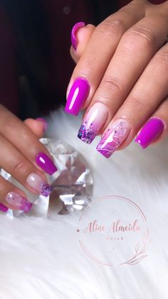 Uñas Color Magenta, Studio Manicure, Magenta Nails, Nail Art Designs For Beginners, Nail 2023, Easy Nail Art Designs, Ombre Acrylic Nails, Cute Nail Art Designs, Creative Nail Designs