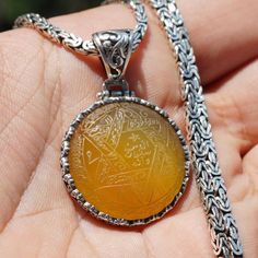 PENDANT: Agate(natural) METAL : .925 Sterling Silver DIMENSIONS : 25 x 25 mm CHAIN: Byzantine King chain METAL : .925 Sterling Silver LENGHT: 55 cm - 21.65 inches THICKNESS: 3 mm - 0.1 inches Spiritual Silver Carnelian Necklace, Silver Agate Jewelry Stamped 925, Round Agate Amulet Jewelry, Silver Carnelian Round Pendant Jewelry, Round Agate Amulet Necklace, Agate Necklace With Polished Finish As A Gift, Agate Necklace With Polished Finish For Gift, Silver Carnelian Amulet Jewelry, Silver Agate Amulet Jewelry