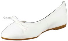 White Bow Ballet Flats With Round Toe, Formal White Ballet Flats With Removable Insole, White Ballet Flats With Removable Insole, Classic White Slip-on Ballet Flats, White Formal Ballet Flats, White Flats With Bow And Round Toe, White Ballet Flats For Formal Occasions, Classic White Ballet Flats For Formal Events, Classic White Ballet Flats For Formal Occasions