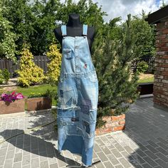 Upcycled Denim Patchwork Overall  Size XL Measurements: Hips: 43 in / 109 cm Waist: ~37in / 94 cm Length: 40 in / 102 cm Diy Overalls Into Dress, Repurposed Clothes Upcycling, Vintage Denim Overalls With Patchwork, Denim Blue Patchwork Cotton Overalls, Diy Overalls, Patchwork Overalls, Womens Overalls, Denim Pinafore, Jean Skirts