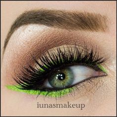 Lime Green Eyeliner Looks, Lime Green Eyeliner, Lime Green Makeup Look, Lime Green Makeup, Sneaking Out, Makeup Looks Prom, Homecoming 2023, Nct Concert