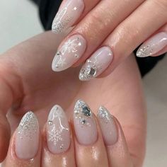 Super Cute And Stylish Ships In 5-10 Business Days Metallic Nails Design, Festive Nails, White And Silver Nails, January Nails, Ombre Nails Glitter, Christmas Nails Easy, Christmas Gel Nails, Glamour Nails, Snowflake Nails